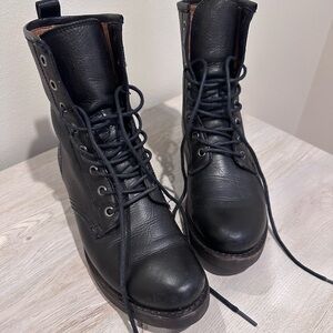 FRYE Veronica Combat Boot
